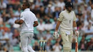 South Africa restrict England to 149 for 4 at tea on Day 1 of 3rd Men's Test